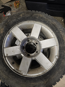 Veljed suzuki vitara alt 5tk (5 foto / 7)
