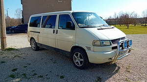 Volkswagen Caravelle 2.5 75kW (3 foto / 15)