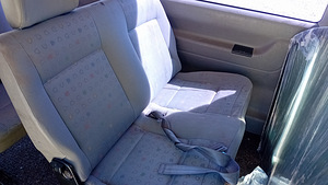 Volkswagen Caravelle 2.5 75kW (6 foto / 15)