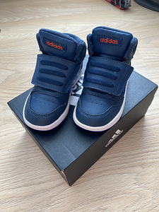 Adidas kõrged tossud 25,5 (7 foto / 9)
