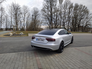 Audi A5 3.0 Quattro Sportback S-line (7 foto / 10)