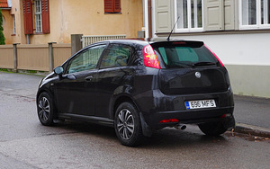 2006 Fiat Grande Punto (7 foto / 9)