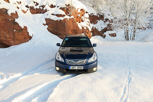 Subaru Outback (4 foto / 15)