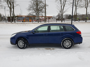 Subaru Outback (15 foto / 15)