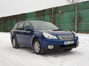 Subaru Outback (1 foto / 15)
