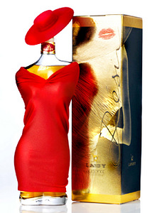 Efektne dekoor -silmapäistev klaasi konjakipudel Lady in Red (3 foto / 7)