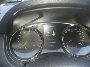 Nissan x-trail 2016 (6 foto / 6)