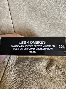 Новые тени Chanel (3 фото из 5)