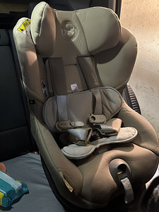 Cybex Sirona S i-Size 0-18kg,isofix 360 + Sensorsafe (4 foto / 7)