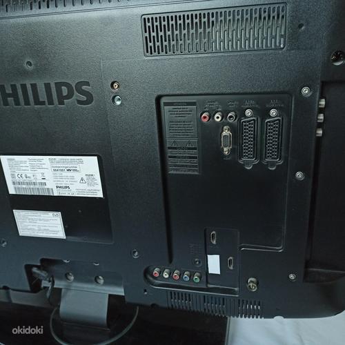 ЖК-телевизор Philips 32PFL7694H/12 (фото #3)