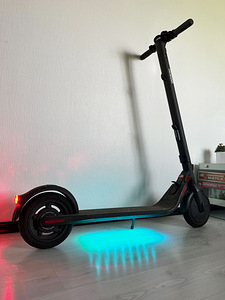 Электросамокат Segway Ninebot KickScooter E25E (1 фото из 5)