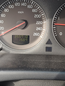 Volvo s80 2.5 d5 (3 foto / 7)