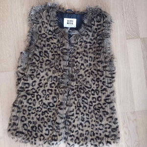 Naiste vest Vero Moda XS (2 foto / 4)