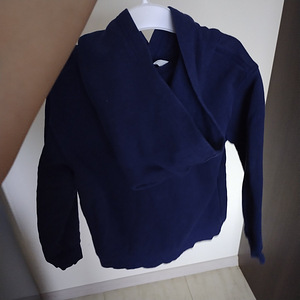 Кофта с капюшоном для мальчиков H&M размер 110/116 (4 фото из 6)
