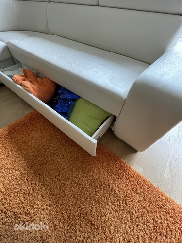 Угловой диван и кровать белая экокожа с ящиком (фото #5)