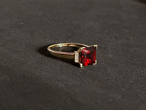 Золотое кольцо с бриллиантом 585 проба (№K213)