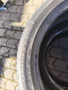 Шины 315/35/20 (3 фото из 3)