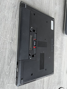 HP EliteBook 8470p i5-3230m 8GB 120SSD (4 foto / 4)