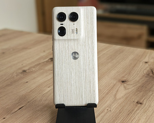 Motorola Edge 50 ultra (2 foto / 7)