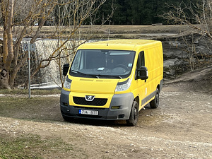 Peugeon Boxer 2.2d 74kw manual 5k. 210000km (4 foto / 10)