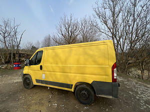 Peugeon Boxer 2.2d 74kw manual 5k. 210000km (6 foto / 10)