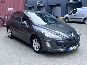 Peugeot 308 (1 foto / 8)
