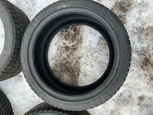 Aastaringsed rehvid 255/40R19 4tk (3 foto / 5)