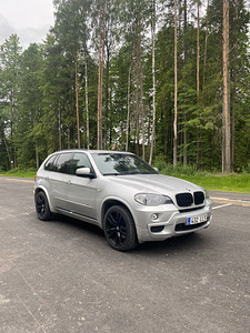 BMW x5 M-pakett 3.0D 210kw (1 foto / 8)