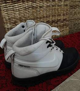 Nike vabasja jalanõud (3 foto / 4)