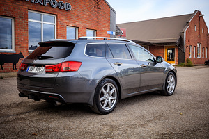 Honda Accord 2.4 148kW (6 foto / 15)