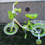 Велосипед с дополнительными колесами .Juicy, 12 дюймов (фото #1)