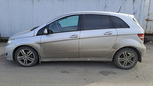 Mercedes-Benz B 200 2.0 103kW (2 foto / 7)