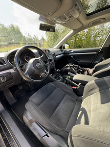 VW GOLF 1.6TDI 77kw (6 foto / 9)