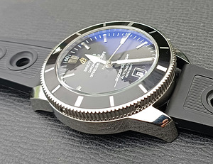 BREITLING SUPEROCEAN D=46MM (4 foto / 8)