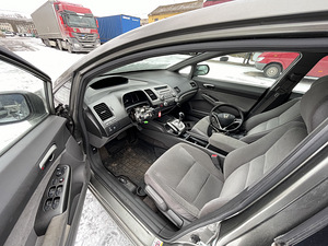 Honda Civic 2006-2009 Hybriid (4 foto / 10)