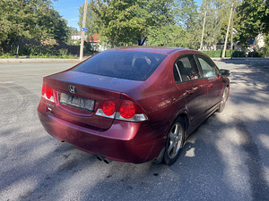 Honda Civic 8 varuosadeks (4 foto / 10)