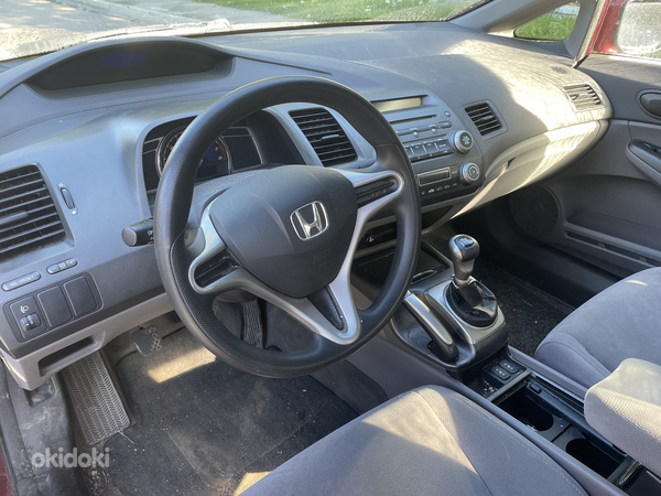Honda Civic 8 varuosadeks (foto #5)