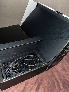 ASUS ROG Zephyrus G14 (RTX 2060) (3 foto / 5)