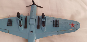 Lennuk IL-2 USSR 1:72 (5 foto / 8)