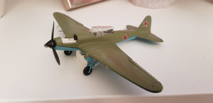 Модель самолета Штурмовик Ил-2 СССР металл