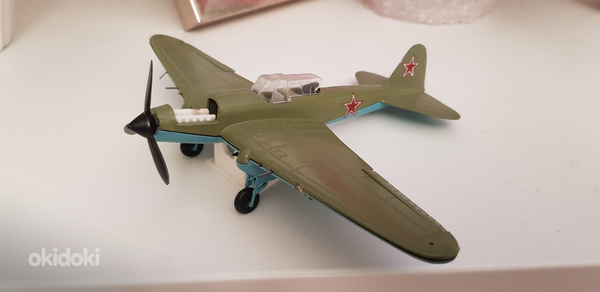 Модель самолета Штурмовик Ил-2 СССР металл (фото #2)