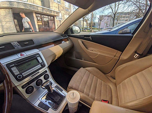 Volkswagen Passat B6 (4 foto / 6)