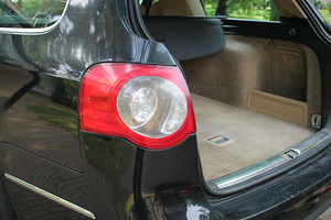 Volkswagen Passat B6 2.0TDI DSG 125kW (9 foto / 10)