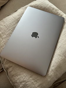 MacBook Pro 13’3” M1 512GB (1 foto / 4)