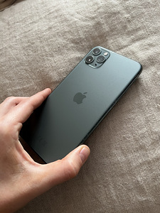 Apple IPhone 11 Pro Max 512GB (3 foto / 7)