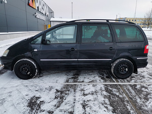 Ford Galaxy 2003 1.9 96kw (1 foto / 9)