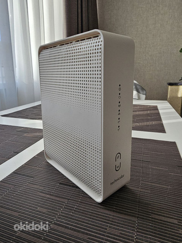 Modem + Ruuter Technicolor CGA2121