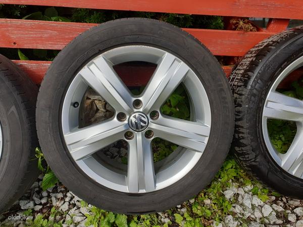 R17 VW / Skoda / Seat / Audi диски 5x112 + 225/50 летняя резина (фото #1)