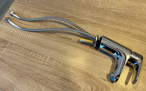 Смеситель HANSGROHE (4 фото из 4)