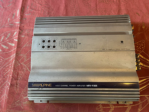 Alpine MRV-F305 (1 foto / 5)